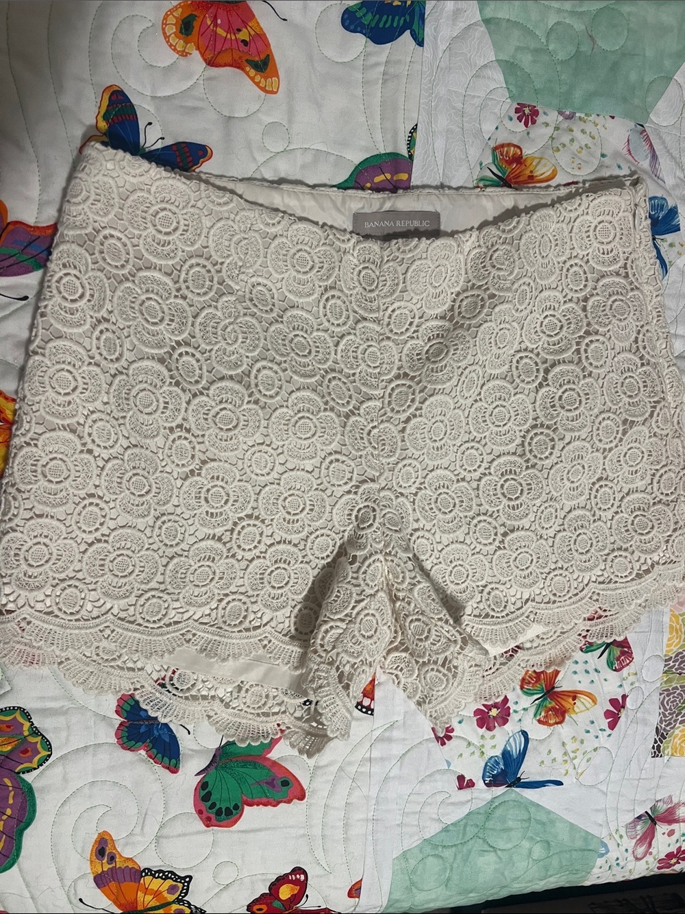 Banana Republic Cream Crochet Lace Shorts
